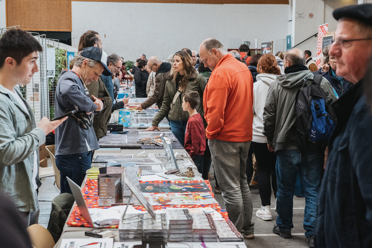 Sarako Idazleen Biltzarra, astelehenean zehar.