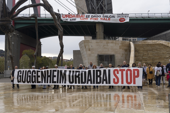 Protesta realizada ante el Guggenheim bilbaino el pasado 3 de marzo.