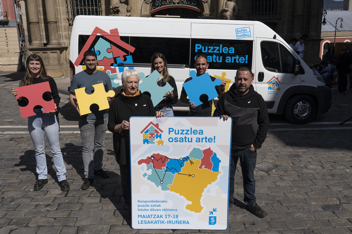 Sarek Iruñean egin duen agerraldia.