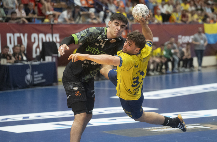 Gorka Nieto ha estado muy activo durante todo el partido.