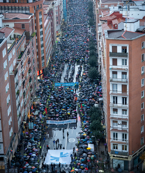‘Ezin da gehiago luzatu’, oihu ozena Bilbon ‘Ezin da gehiago luzatu’, oihu ozena Bilbon