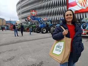 Gabriela Frances nekazari eta abeltzaina