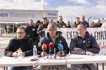 Representantes de CGT, ELA y LAB han denunciado las presiones a Inspección de Trabajo de VW Navarra, UGT y CCOO.