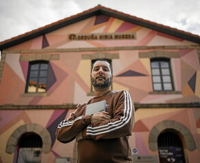 ‘Arde la niebla’ erakusketa Urduñan